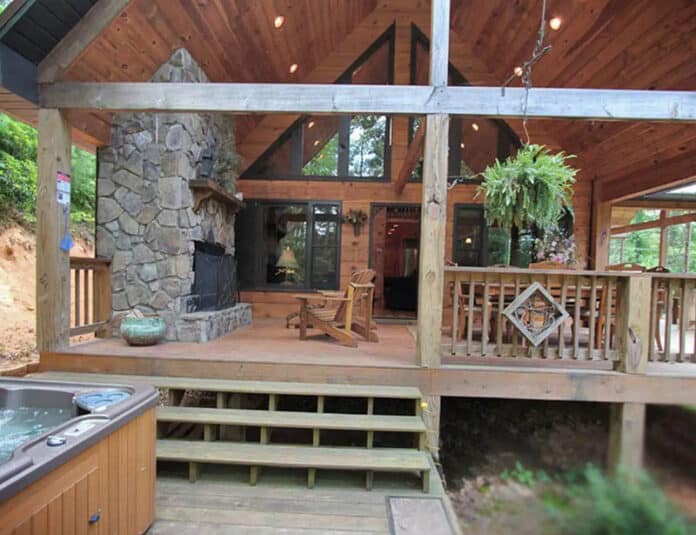 The Best PetFriendly Cabins in Cherokee, North Carolina Doggy Check In