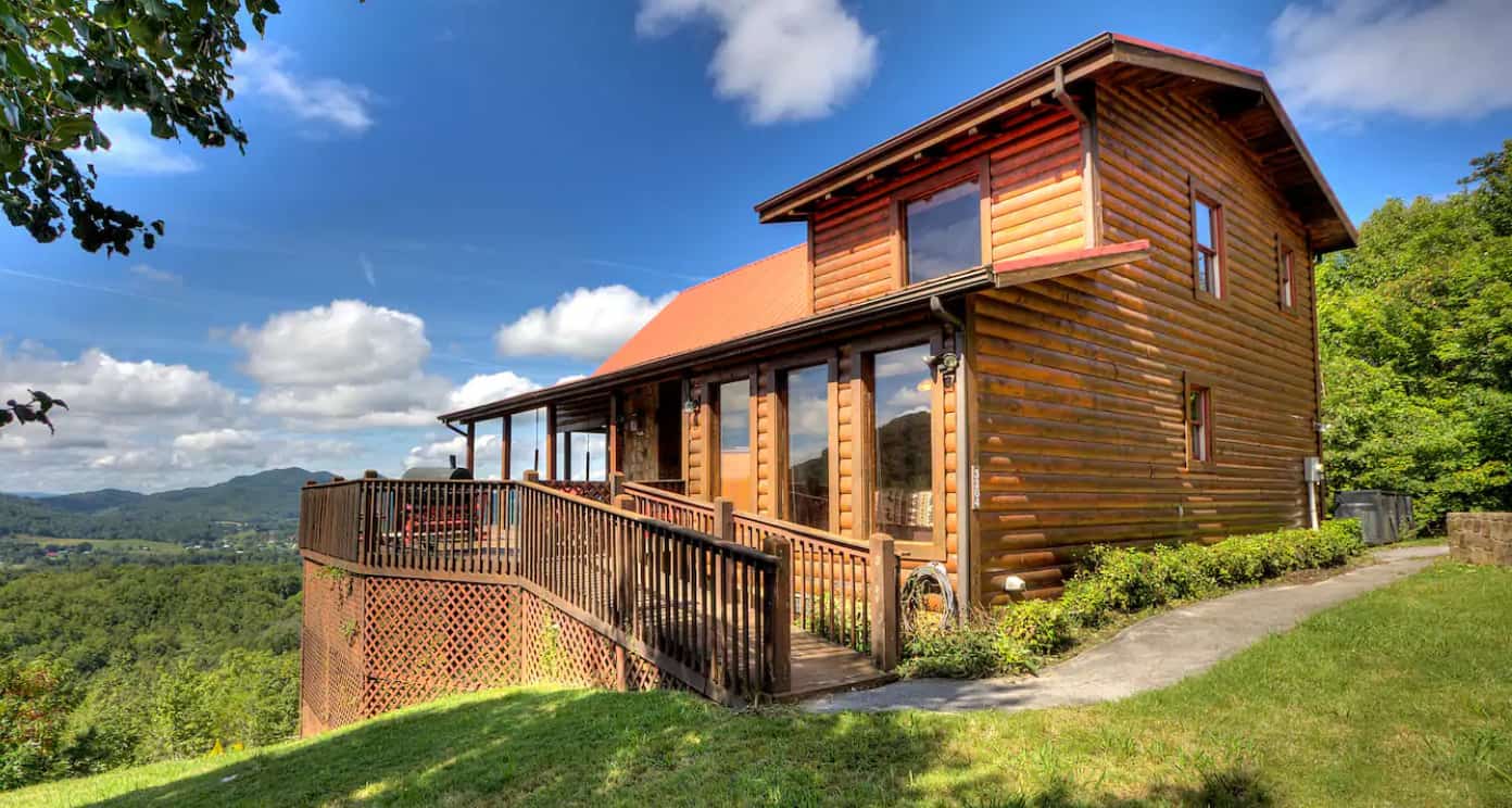 Dogs Allowed The 10 Best PetFriendly Cabin Rentals in Wears Valley