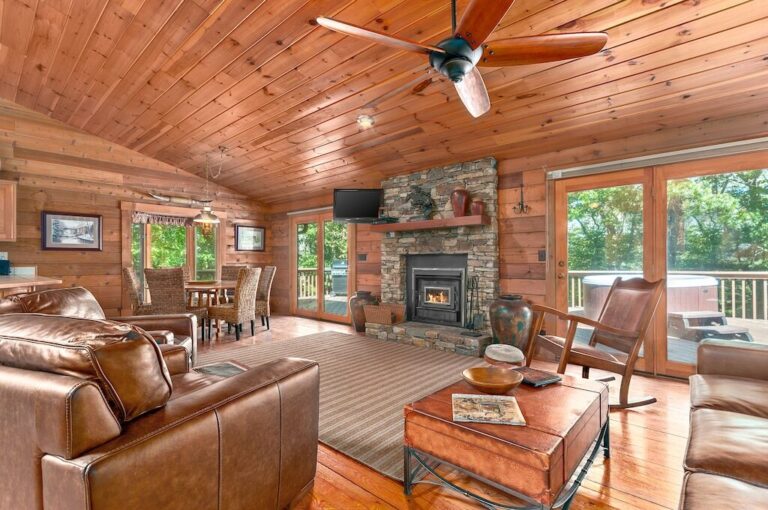 7 PetFriendly Cabins with Fenced Yards in Asheville, North Carolina